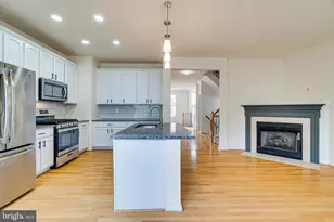 4147 Presgraves Ct, Chantilly, VA 20151 - Photo 12