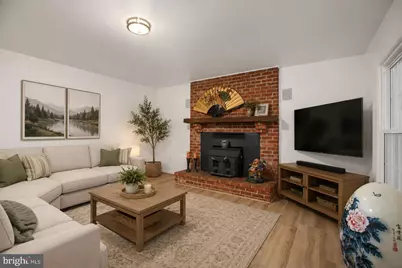 6401 Wolf Run Hunt Court, Fairfax Station, VA 22039 - Photo 2