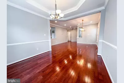 3909 Beeker Mill Place, Chantilly, VA 20151 - Photo 10