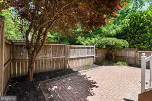 11482 Heritage Commons Way, Reston, VA 20194 - Photo 26