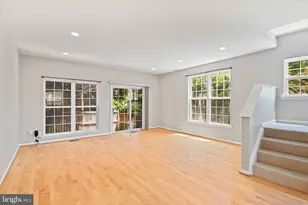 11482 Heritage Commons Way, Reston, VA 20194 - Photo 6