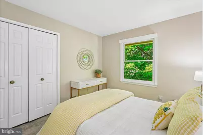 10033 Glencroft Court, Vienna, VA 22181 - Photo 40