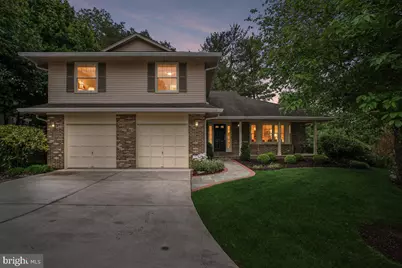 10033 Glencroft Court, Vienna, VA 22181 - Photo 1
