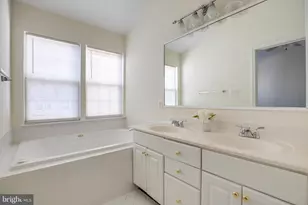 14603 Jovet Ct, Centreville, VA 20120 - Photo 14