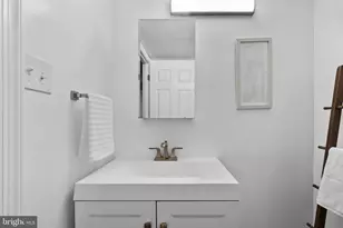 11240 Chestnut Grove Square, Reston, VA 20190 - Photo 42