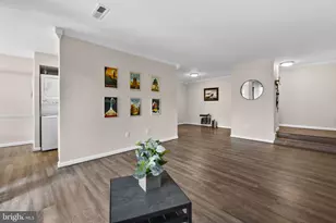 11240 Chestnut Grove Square, Reston, VA 20190 - Photo 10