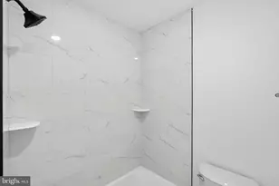 4543 Pinecrest Heights Dr, Annandale, VA 22003 - Photo 28