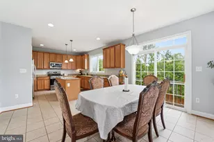 2914 Popkins Ln, Alexandria, VA 22306 - Photo 10