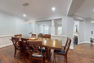 2007 Mayfair McLean Ct, Falls Church, VA 22043 - Photo 8