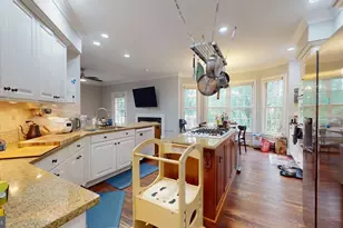 2007 Mayfair McLean Ct, Falls Church, VA 22043 - Photo 14