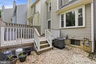 7293 Olde Lantern Way, Springfield, VA 22152 - Photo 36