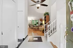 5967 New England Woods Dr, Burke, VA 22015 - Photo 4