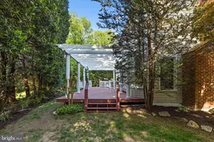 14220 Hartwood Ct, Centreville, VA 20121 - Photo 8