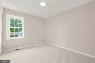 9903 Rand Dr, Burke, VA 22015 - Photo 20
