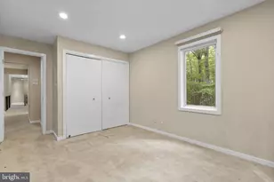 10701 Sycamore Springs Ln, Great Falls, VA 22066 - Photo 42