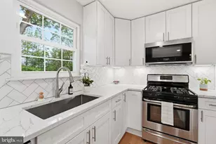 14723 Jarnigan St, Centreville, VA 20120 - Photo 10