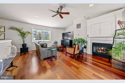 12076 Kinsley Place, Reston, VA 20190 - Photo 34