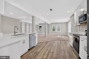 10223 Cedar Pond Dr, Vienna, VA 22182 - Photo 32