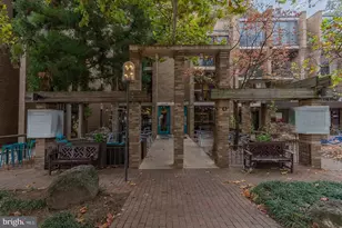 1604 Washington Plaza N, Reston, VA 20190 - Photo 14