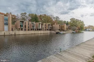 1604 Washington Plaza N, Reston, VA 20190 - Photo 18