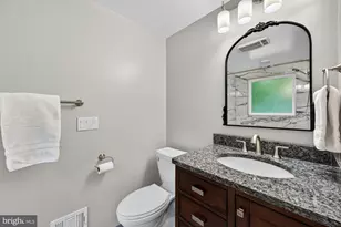 11416 Vale Rd, Oakton, VA 22124 - Photo 54