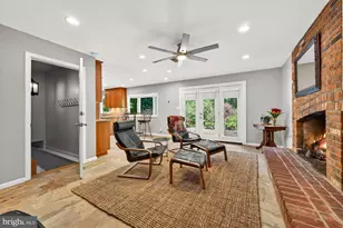 11416 Vale Rd, Oakton, VA 22124 - Photo 36