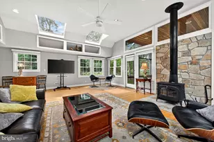 11416 Vale Rd, Oakton, VA 22124 - Photo 48