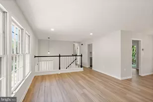 8803 Hayload Ct, Springfield, VA 22153 - Photo 10