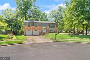 8803 Hayload Ct, Springfield, VA 22153 - Photo 2