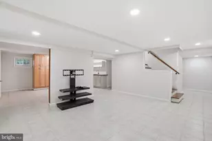 5304 Pillow Ln, Springfield, VA 22151 - Photo 22