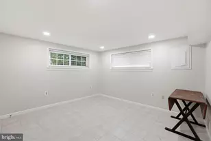 5304 Pillow Ln, Springfield, VA 22151 - Photo 26