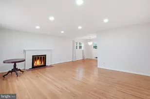 5304 Pillow Ln, Springfield, VA 22151 - Photo 2