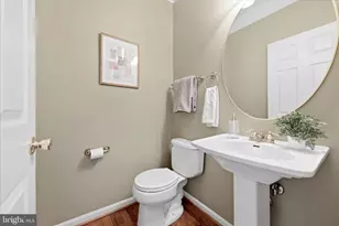 2299 Hitchcock Dr, Reston, VA 20191 - Photo 32