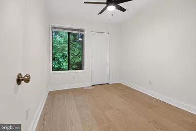 2236 Cartwright Place, Herndon, VA 20191 - Photo 10