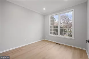 2373 Whitestone Hill Ct, Falls Church, VA 22043 - Photo 18
