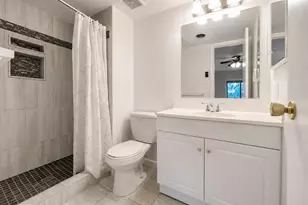 10204 Bushman Dr, Oakton, VA 22124 - Photo 14