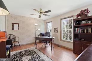 8521 Century Oak Ct, Fairfax Station, VA 22039 - Photo 28