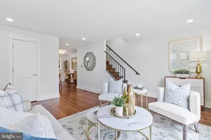 2249 Sweetbriar Dr, Alexandria, VA 22307 - Photo 6