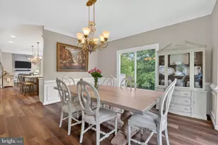 5126 Myrtle Leaf Dr, Fairfax, VA 22030 - Photo 10