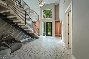 7841 Old Dominion Dr, McLean, VA 22102 - Photo 46