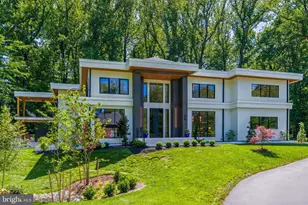 7841 Old Dominion Dr, McLean, VA 22102 - Photo 1
