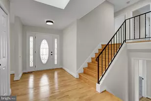 2230 Chestertown Dr, Vienna, VA 22182 - Photo 6