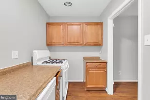 11620 Vantage Hill Rd, Reston, VA 20190 - Photo 14