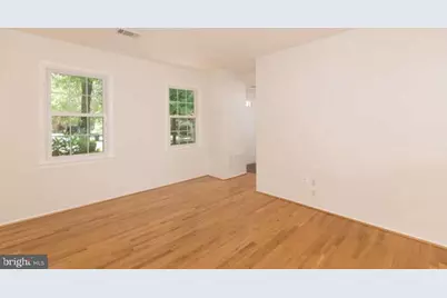8302 Moline Place, Springfield, VA 22153 - Photo 12