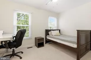 4630 Luxberry Dr, Fairfax, VA 22032 - Photo 24