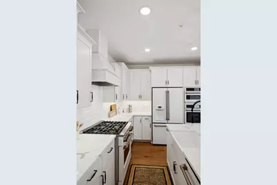 14928 Deco Circle, Chantilly, VA 20151 - Photo 8