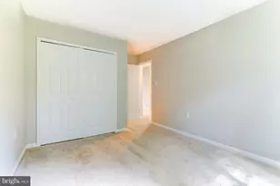6047 Bonnie Bern Ct, Burke, VA 22015 - Photo 18