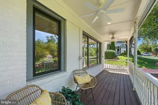 2101 Reynolds St, Falls Church, VA 22043 - Photo 2