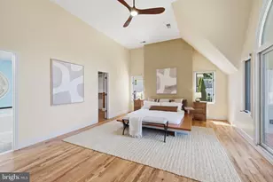 2101 Reynolds St, Falls Church, VA 22043 - Photo 20