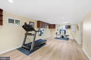 2101 Reynolds St, Falls Church, VA 22043 - Photo 36